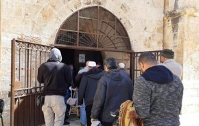 اجتماع طارئ لأوقاف القدس لبحث التهديدات باغلاق باب الرحمة 