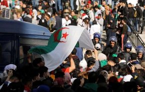 المعارضة الجزائرية ترفض إجراء الانتخابات الرئاسية