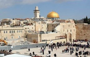 الخارجية الفلسطينية تدين حظر الاحتلال للنشاطات الفلسطينية في القدس المحتلة