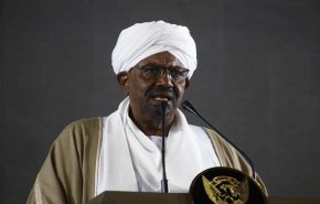 الرئيس السوداني يلزم أجهزة الدولة بمباشرة الأعمال عبر وزارة العدل