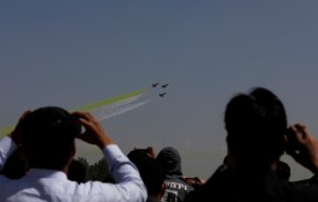 في عيدها الوطني باكستان تدعو للسلام مع الهند وتعرض قدراتها العسكرية 