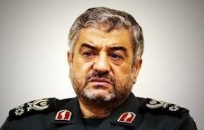 اللواء جعفري: القدرات الدفاعية والهجومية للحرس الثوري ستكون اقوى في العام الجاري 