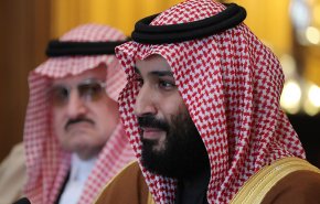تونسيون يطالبون بإعطاء بن سلمان دكتوراه في التشريح!
