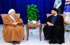 آية الله اراكي والسيد الحكيم يبحثان المتغيرات بالعراق