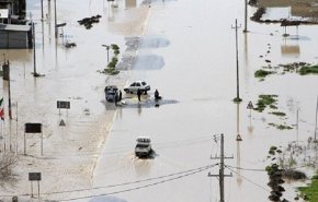 شاهد بالصور.. الحكومة الايرانية تواجه السيول بكل جدية 