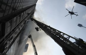 حريق ناطحة بنغلاديش يحصد أرواح 25 شخصا 