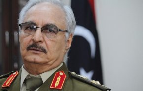 حفتر يبشر بموعد حل الأزمة في ليبيا  