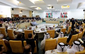 قمة عربية غابت عنها القضايا العربية