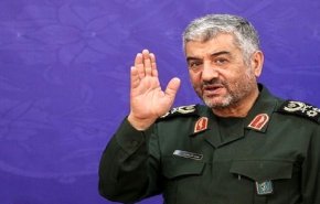 اللواء جعفري: حرس الثورة باق الى جانب منكوبي السيول