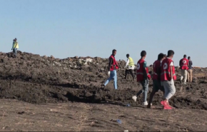 شاهد ...تقرير اولي لتحطم الطائرة الاثيوبية: الطاقم نفذ جميع الإجراءات 