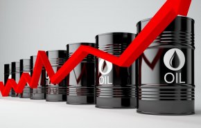 أسعار النفط تصعد 1.5% متأثرة بتصعيد الصراع في ليبيا