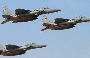 أول فيديو من داخل المدرسة التي قصفها تحالف العدوان السعودي 
