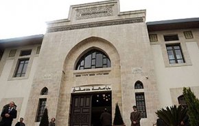 بالصورة.. جامعة دمشق تصدر قرارا هاما وتمنع هذه الاشياء..