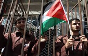 حتى اللحظة .. 400 اسير فلسطيني يخوضون معركة الكرامة