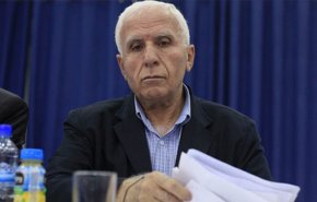 عزام الاحمد: الحكومة ستؤدي اليمين مساء السبت أمام عباس