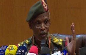 شاهد.. المجلس العسكري السوداني: ما حدث ليس انقلابًا

