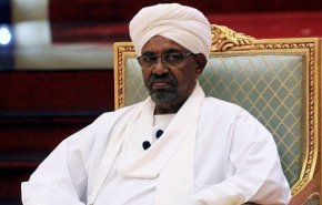 أوغندا توضح سبب استعدادها لمنح البشير اللجوء