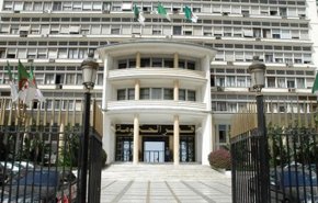  9 مرشحين أحدهم قد يغدو الرئيس الجزائري المقبل
