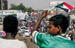 بعد البشير.. عبد الله والعباس و'رموز' أخرى الى السجن