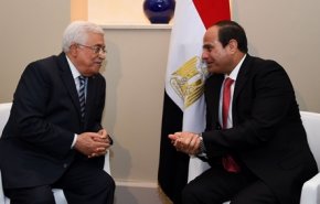 عباس في القاهرة لبحث 