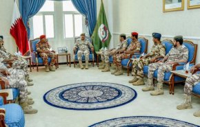شاهد: وفد عسكري من دولة خليجية الى قطر..وهذه مهمته! 