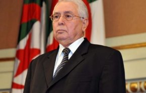 الجزائر .. لماذا غاب حتى بن صالح عن الندوة التي دعا اليها؟! 