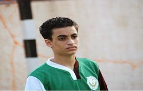 لنشاطه الحقوقي، يعذب 