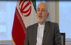 ظريف: نتحلى بالحكمة ازاء مضيق هرمز ونحذر اللعب بالنار