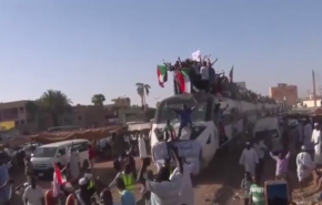 السودان.. اتفاق بين العسكر والمدنيين لتجاوز أكبر نقطة خلافية 