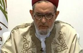 مُفتي ليبي يهاجم السعودية ويُفتي بالحج مرة واحدة!