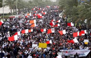 14 فبراير يدعو للمشاركة في تظاهرات 'عيد العمال'