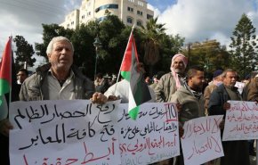  300 ألف عامل يعيشون في ظروف كارثية في غزة