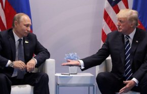 ترامب يبحث مع بوتين إمكانية إبرام اتفاق نووي جديد