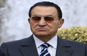 شاهد.. الرئيس المصري المخلوع في عيد ميلاده الـ91 
