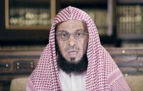 عائض القرني.. خرج من سجن إبن سلمان بدين جديد!