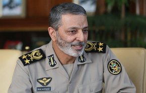 قائد الجيش: لو ارتكب العدو أي خطأ سيتلقى ردا يجعله نادما