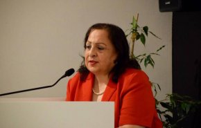 الطفلة 'عائشة' تجسد معاناة شعب فلسطين بأكمله