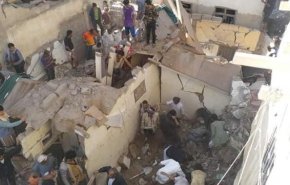شاهد فيديو مؤلم للغاية.. لِم لا تنظر إليّ يا أخي؟!