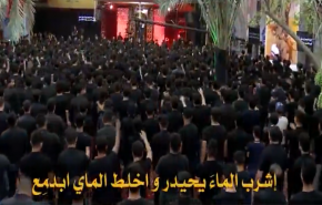مقطع مؤثر جدا.. اشرب الماي يحيدر وخلط الماي بدمع