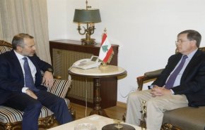 الوسيط الأميركي يعيد إلى لبنان الجواب الإسرائيلي بشأن ترسيم الحدود