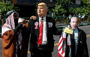 بالصور.. الايرانيون يشاركون في ميليونية يوم القدس (1)