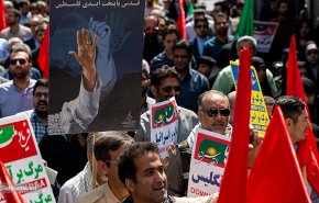 الشعب الايراني يشارك بحفاوة بمسيرات يوم القدس