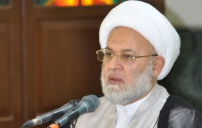 امام جامع ببغداد: قمة العار دنست مكة المكرمة