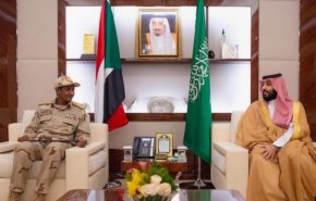 احصل على ضمانات من الرياض وأبوظبي واقمع شعبك كما تشاء