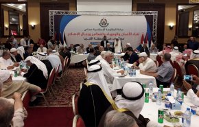 الفصائل الفلسطينية تشتم المهرولين وراء صفقة ترامب
