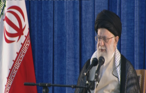 الامام الخامنئي: هدف المقاومة الوصول الى نقطة الردع كي لا يفكر العدو بتهديد ايران
