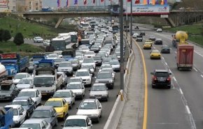 پلیس راهور: مسافران بازگشت خود را به روز شنبه و یکشنبه موکول کنند