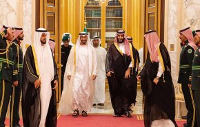 السعودية والامارات ومصر لاتريد حركات ديمقراطية بالعالم العربي