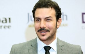 باسل خياط و شقيقه يلفتان الأنظار بالشبه وكأنهما توأم .. صورة
