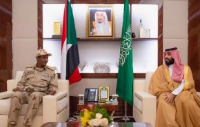 ماذا تفعل الاموال السعودية-الاماراتية في السودان ؟